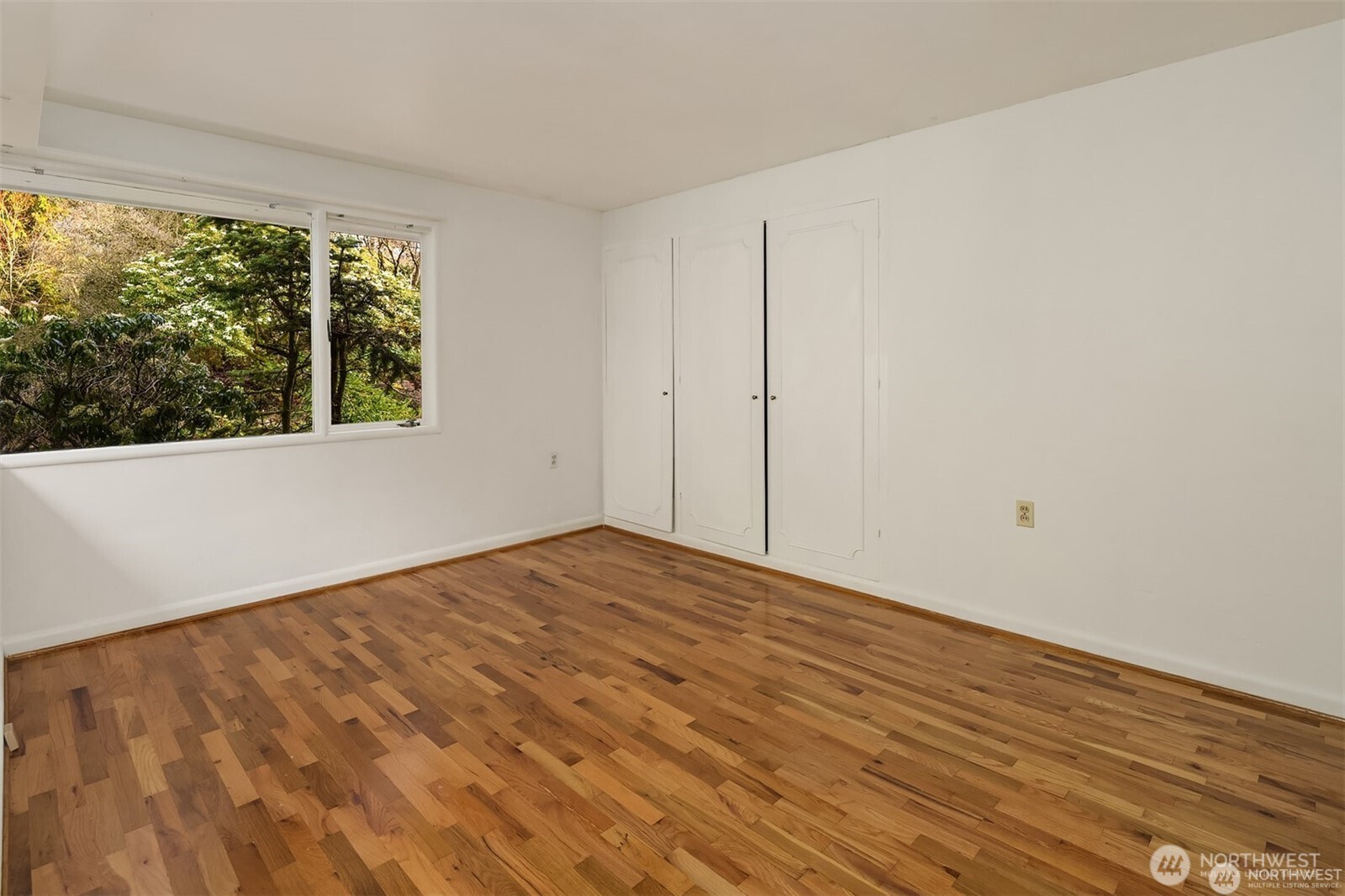 727 SW 199th Place , Normandy Park, WA 98166-4150