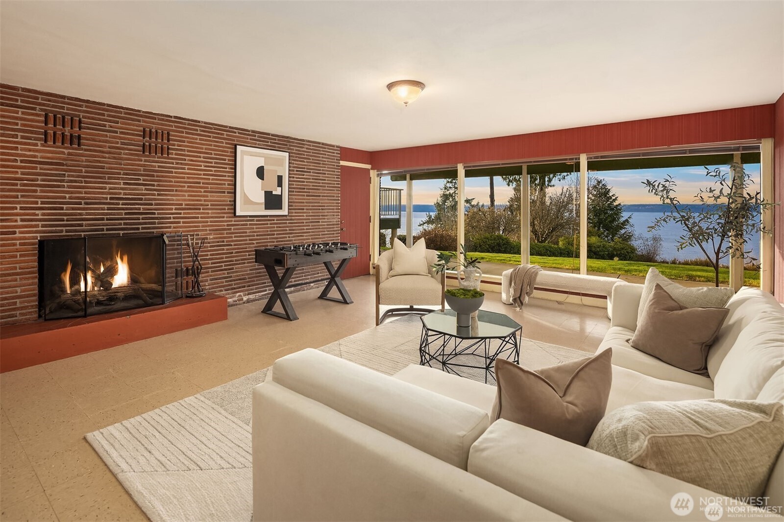 727 SW 199th Place , Normandy Park, WA 98166-4150