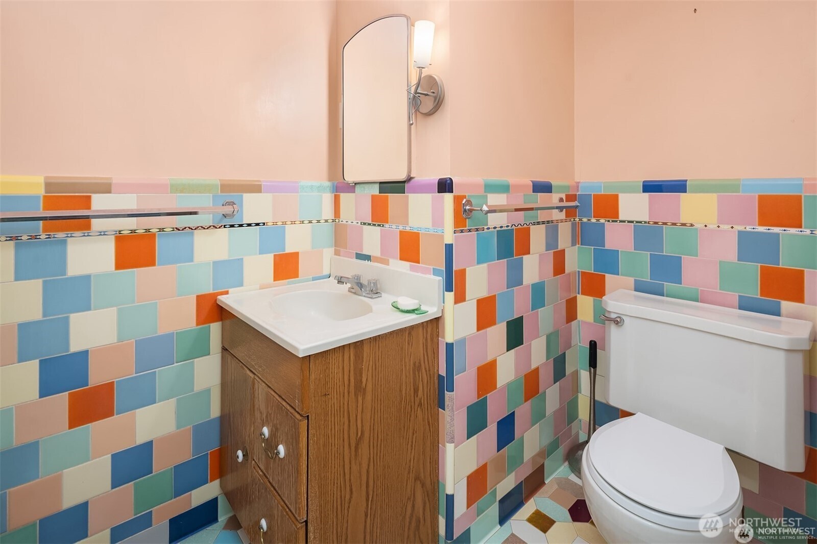 727 SW 199th Place , Normandy Park, WA 98166-4150