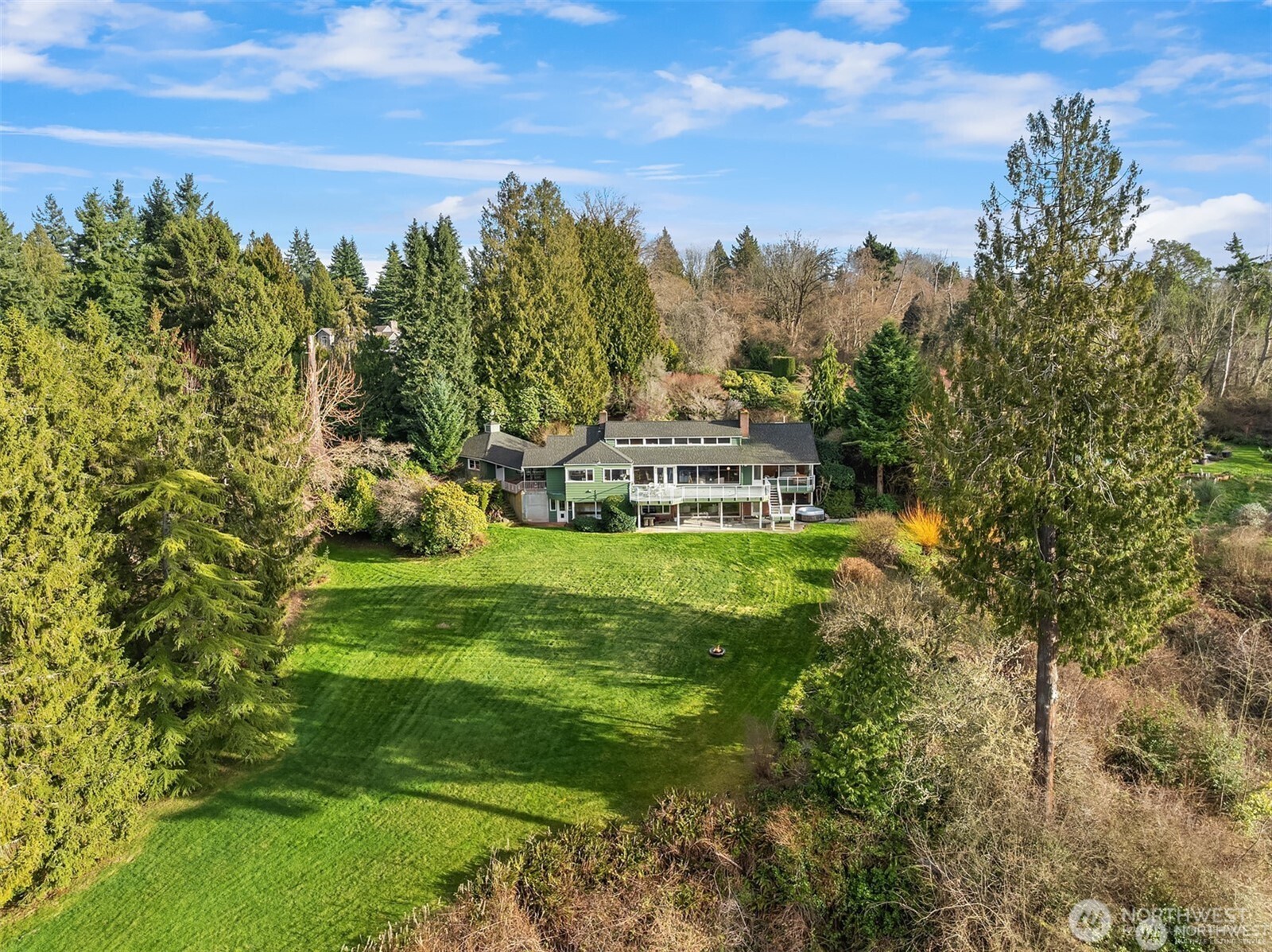 727 SW 199th Place , Normandy Park, WA 98166-4150