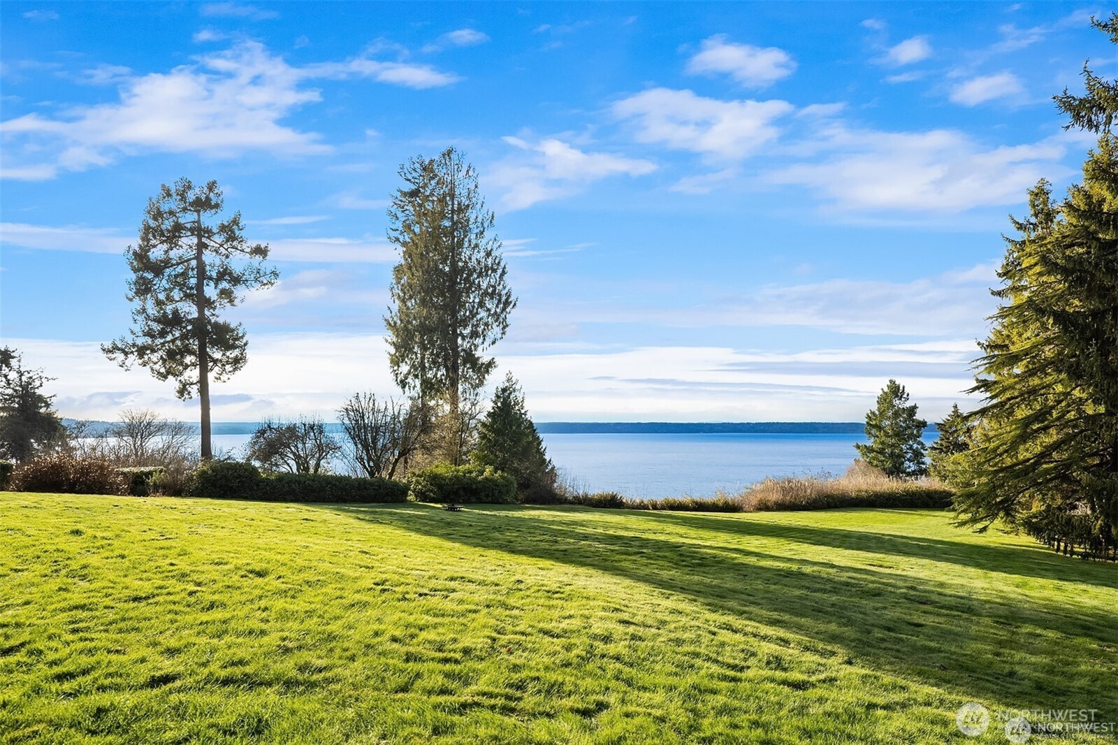 727 SW 199th Place , Normandy Park, WA 98166-4150