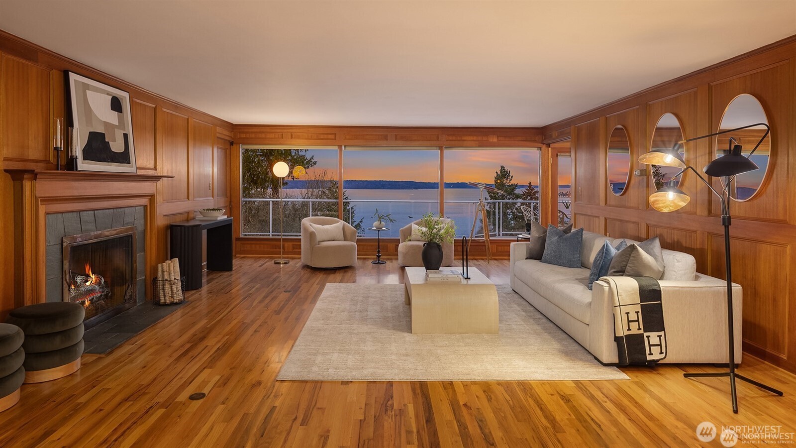 727 SW 199th Place , Normandy Park, WA 98166-4150