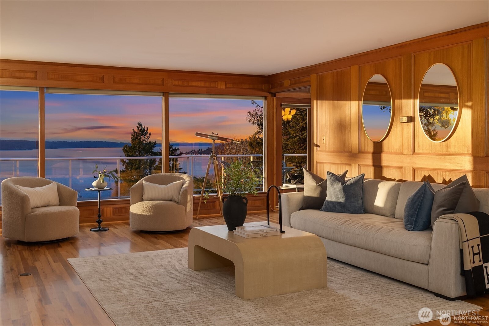 727 SW 199th Place , Normandy Park, WA 98166-4150