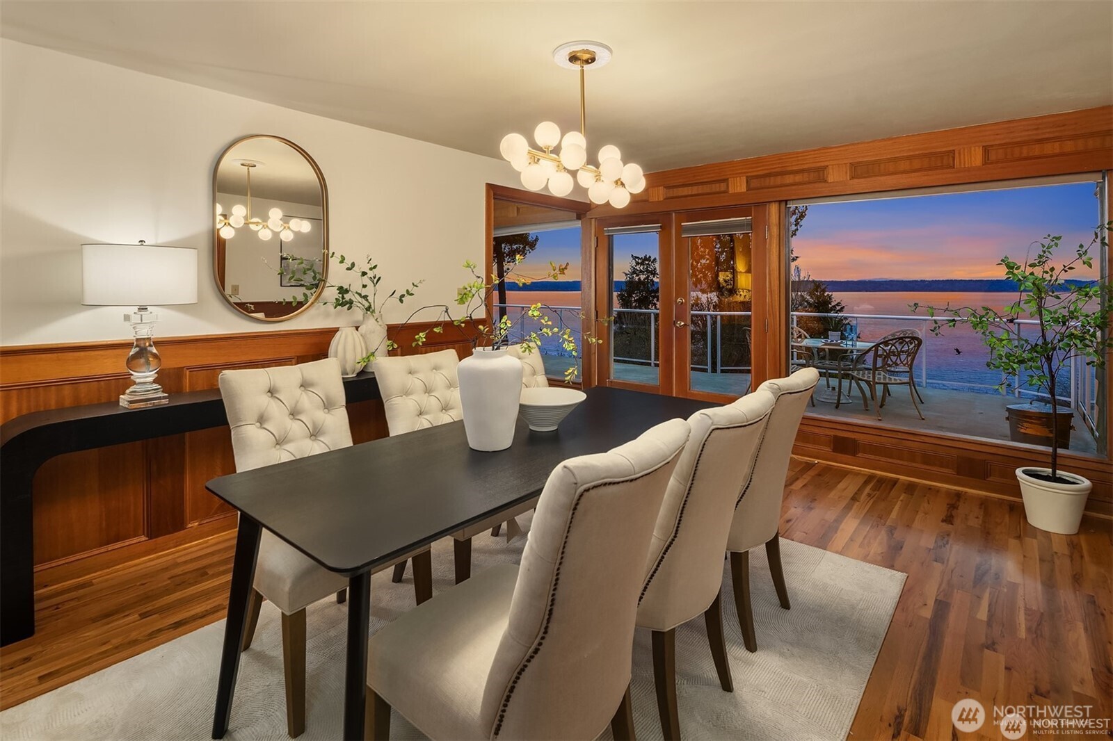 727 SW 199th Place , Normandy Park, WA 98166-4150