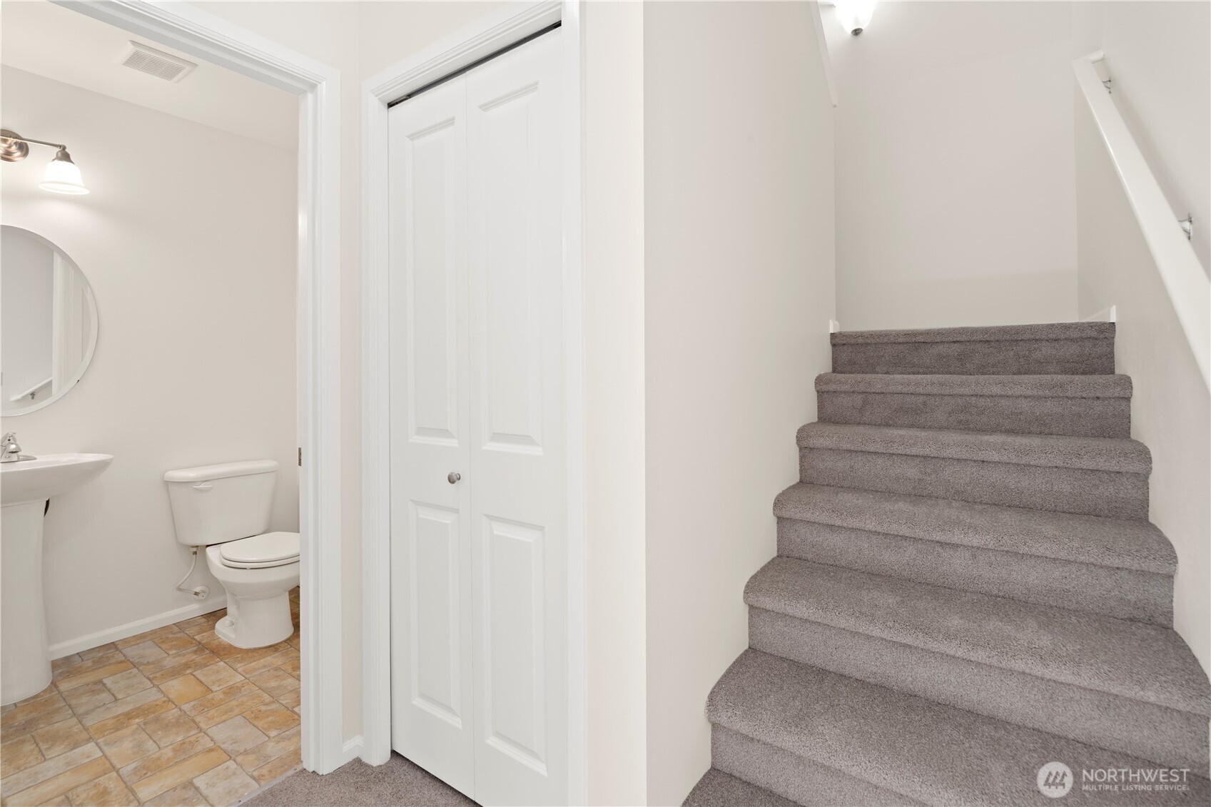 4750 Strathmore Circle SW, Port Orchard, WA 98367