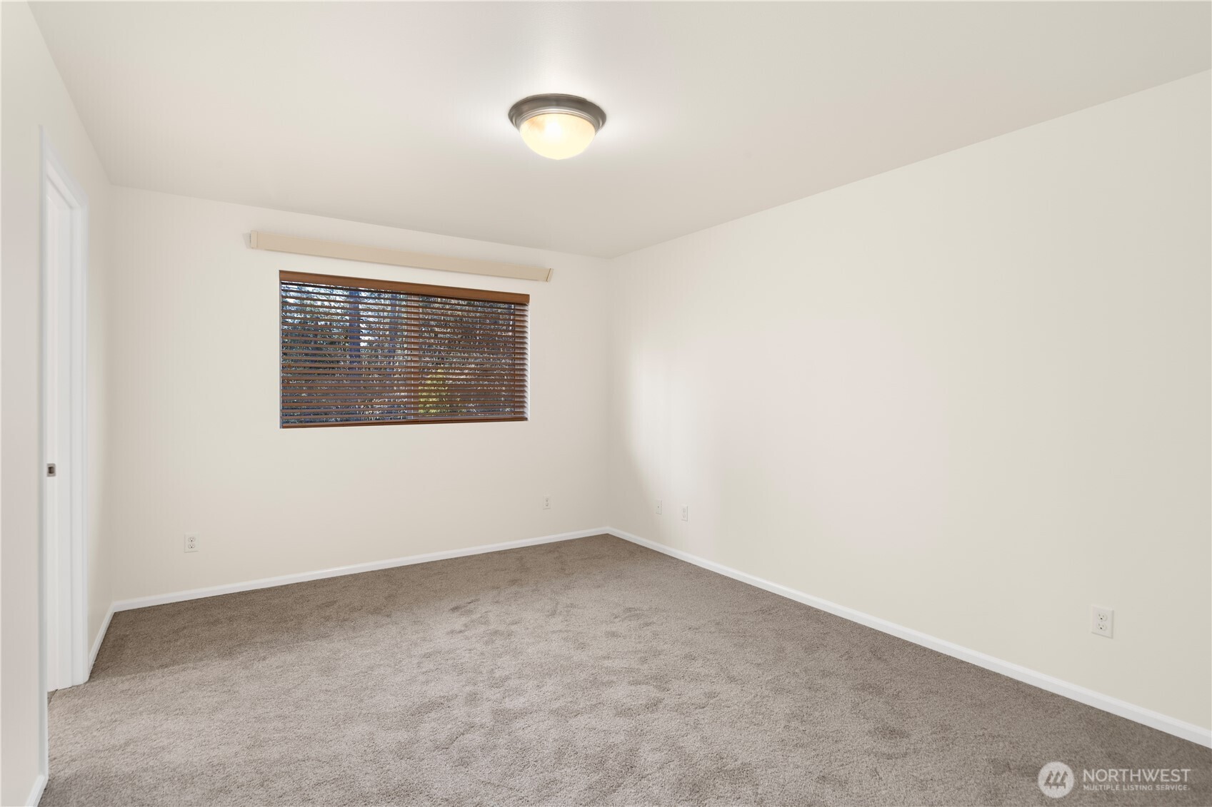 4750 Strathmore Circle SW, Port Orchard, WA 98367