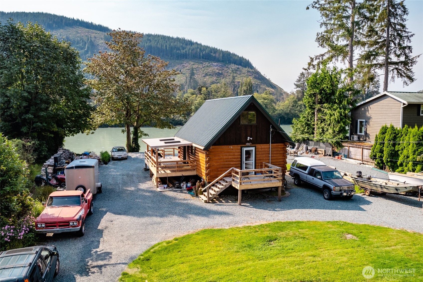 23704 Cove Road , Sedro Woolley, WA 98284