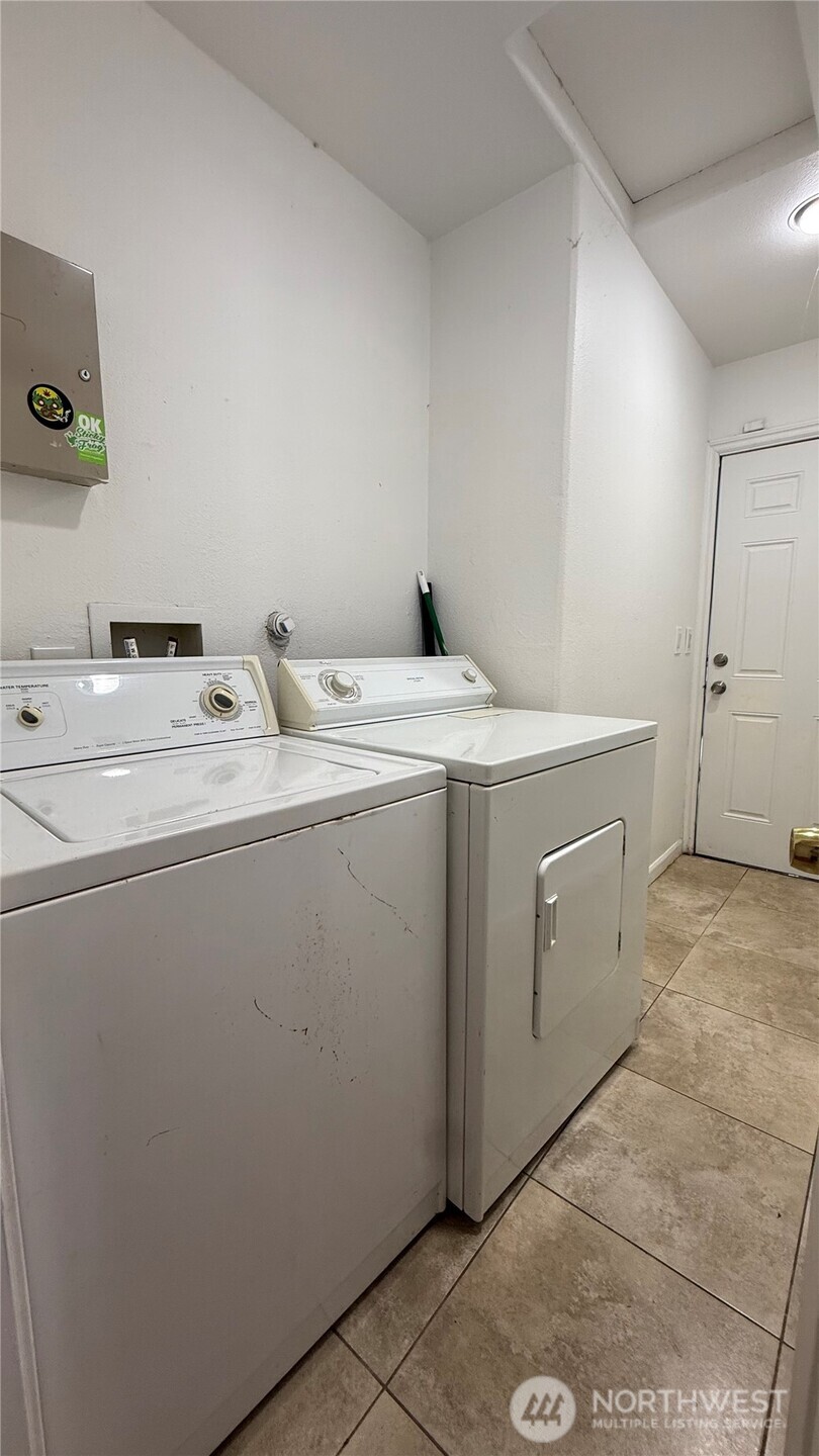 1031 S Oxford Street , Tacoma, WA 98465
