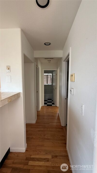 1031 S Oxford Street , Tacoma, WA 98465 - Photo 9