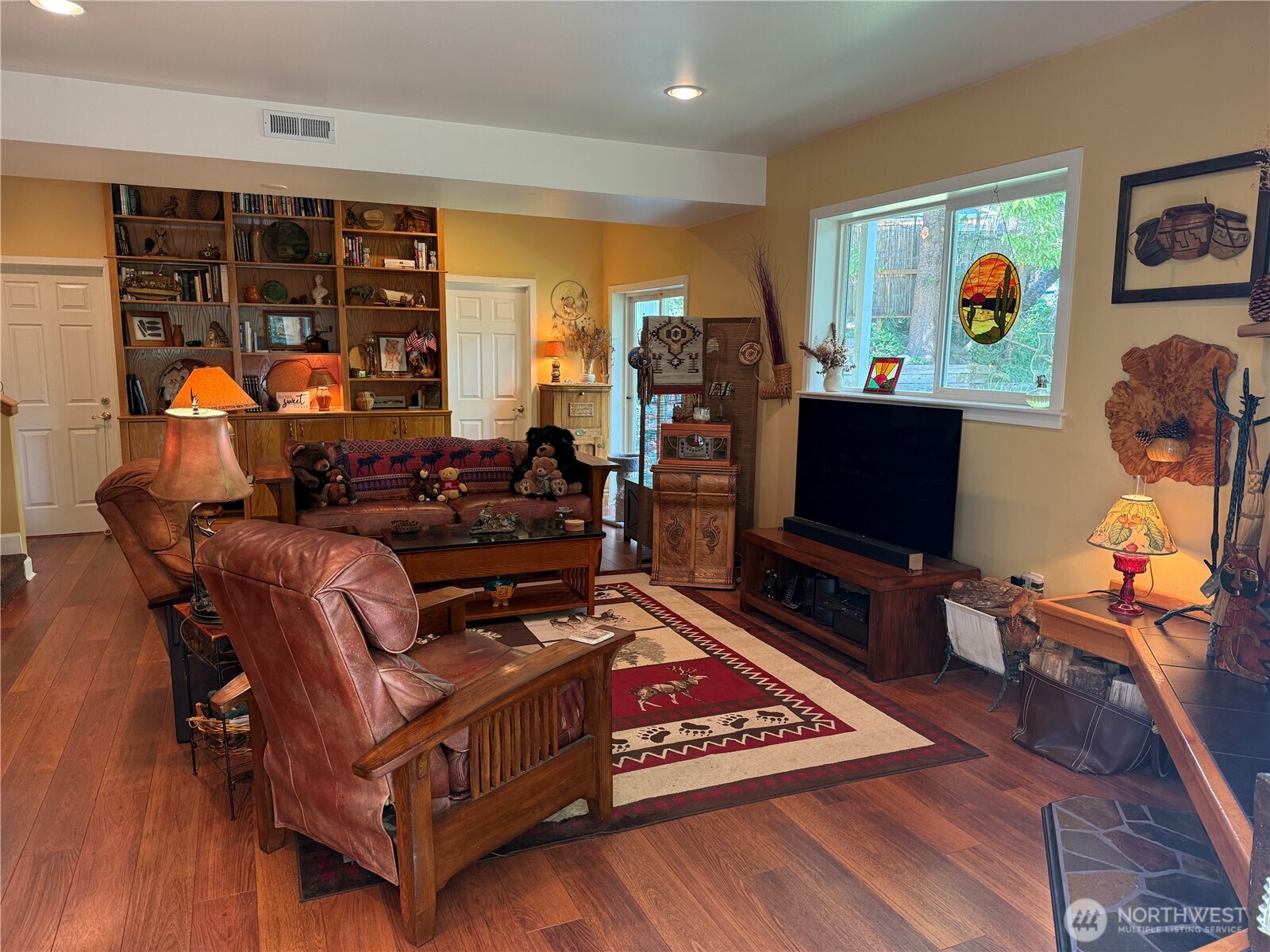 33704 J Place , Ocean Park, WA 98640