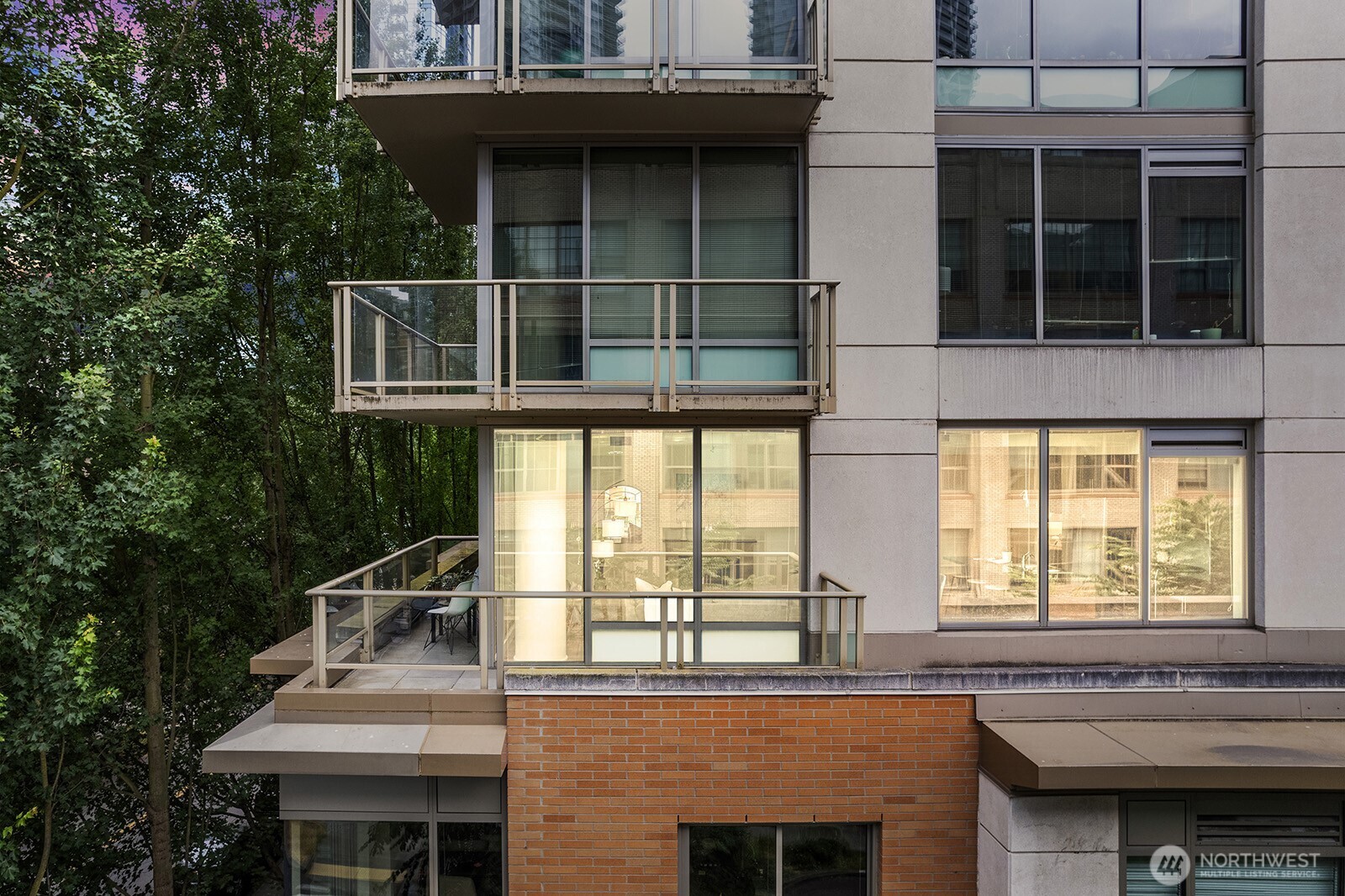 910 Lenora Street #S403, Seattle, WA 98121