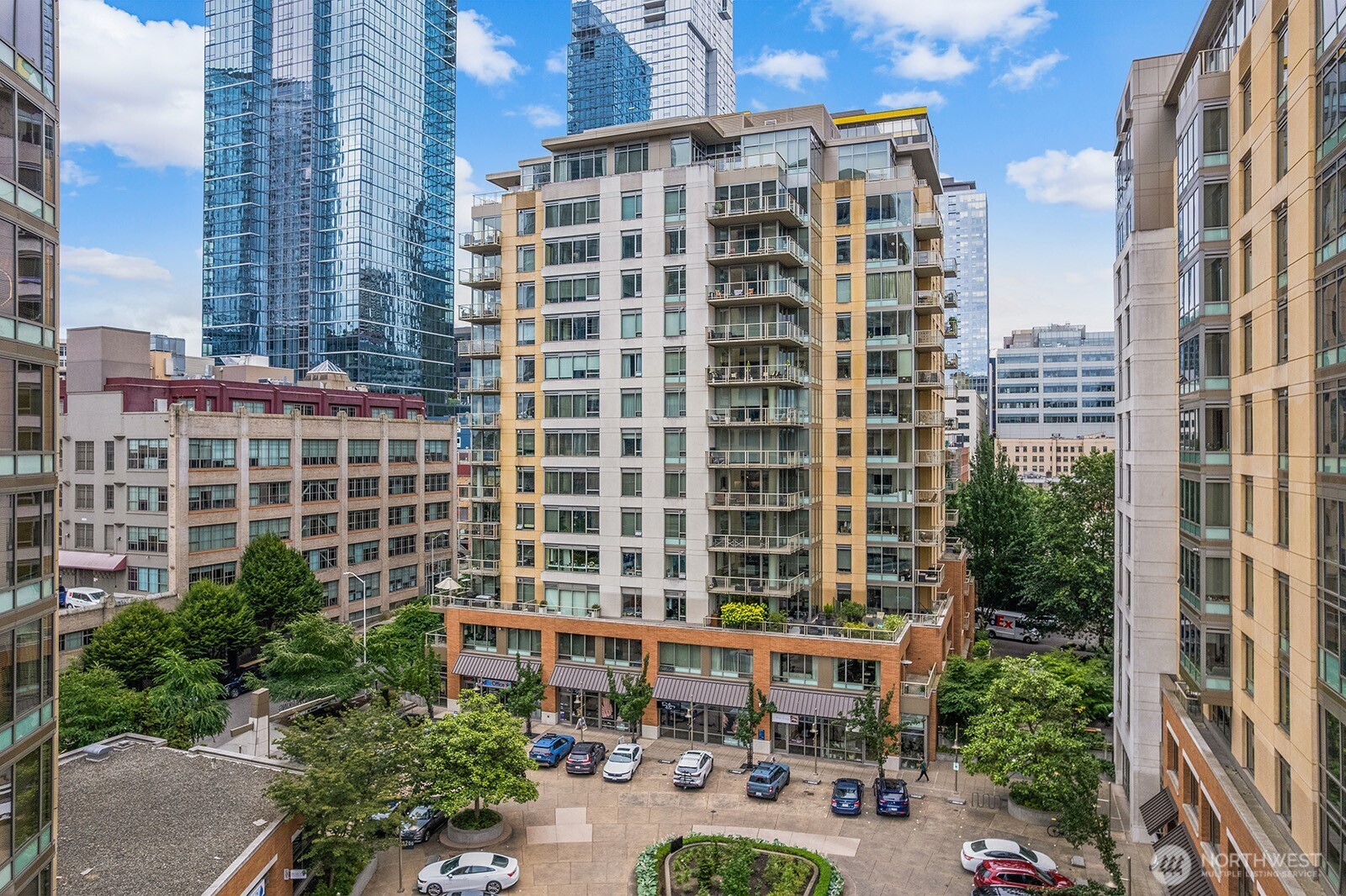 910 Lenora Street #S403, Seattle, WA 98121