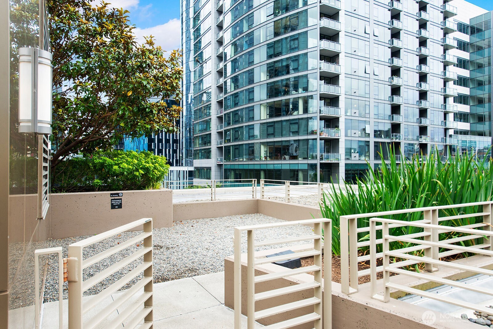 910 Lenora Street #S403, Seattle, WA 98121