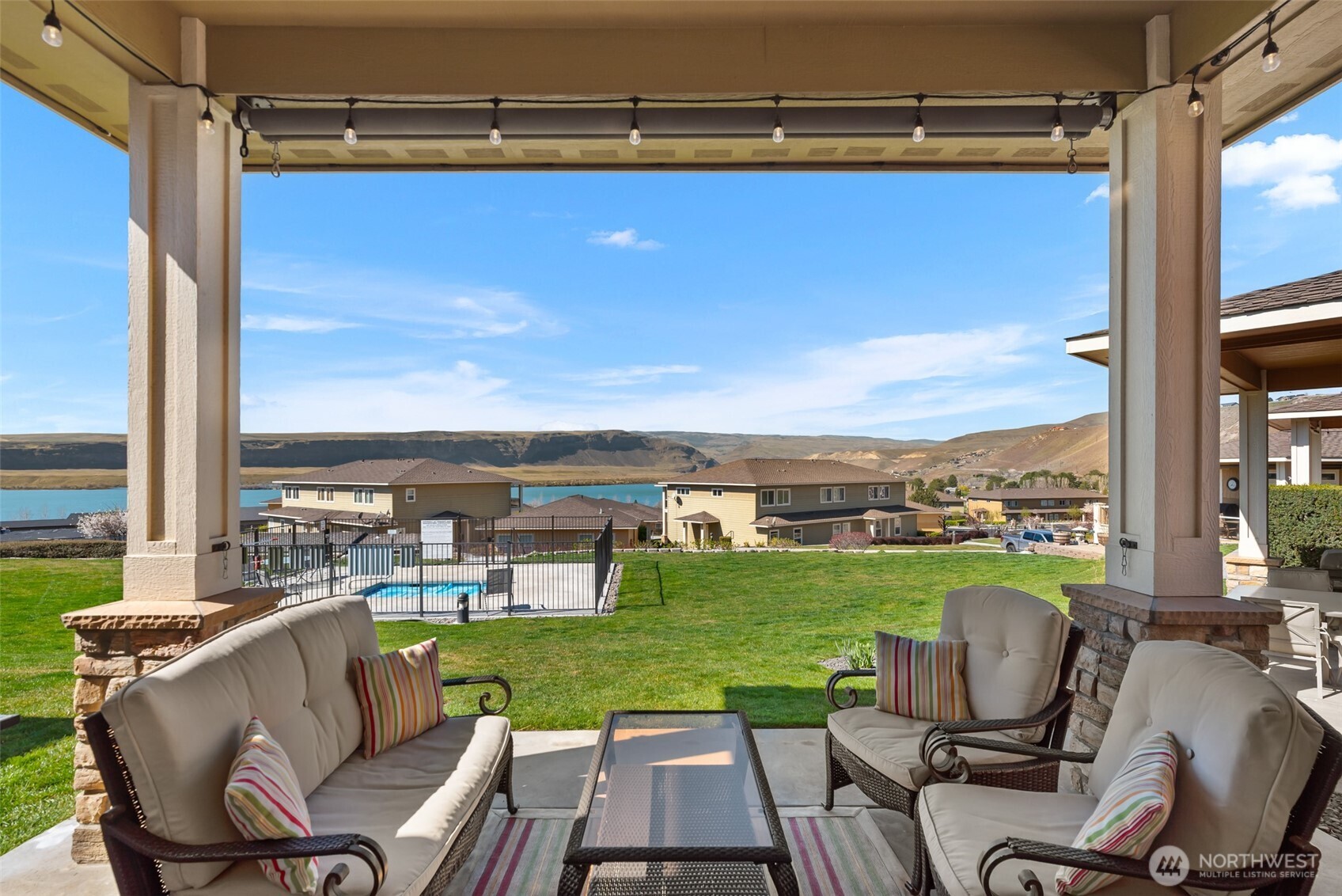 9116 Red Hawk Lane NW, Quincy, WA 98848