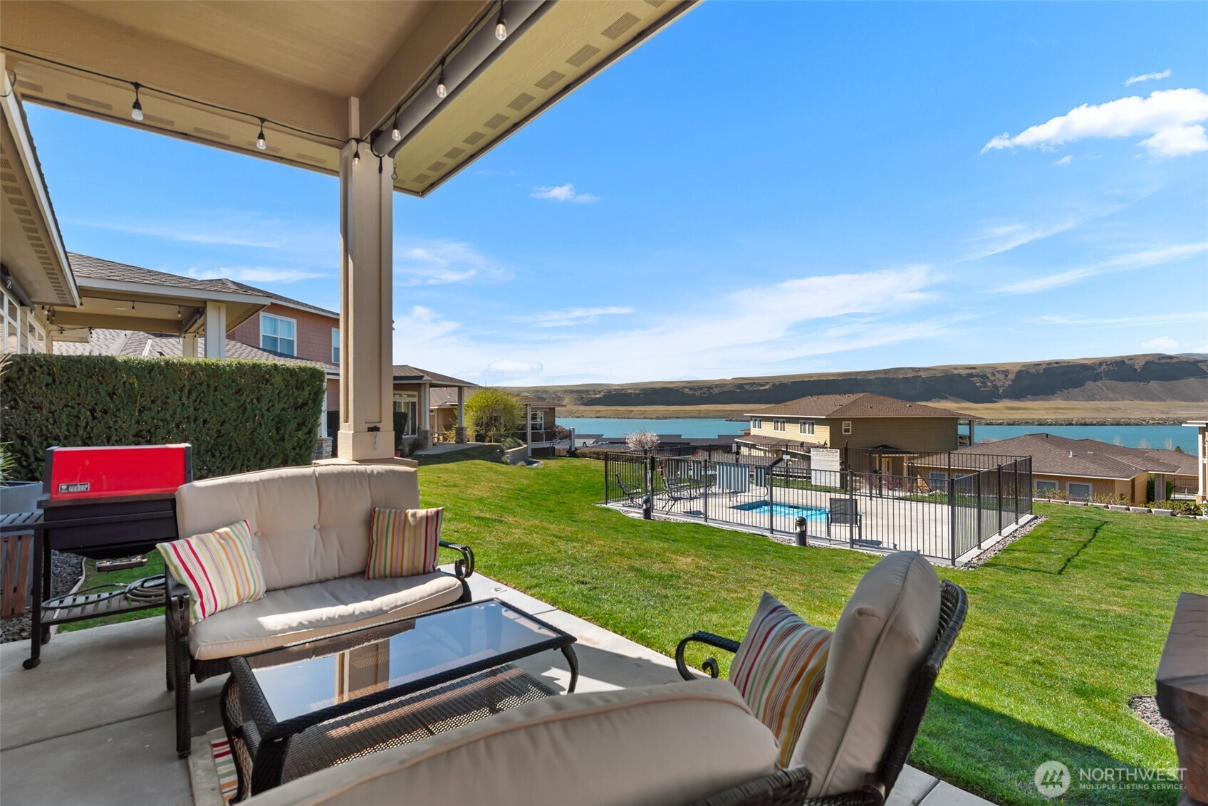 9116 Red Hawk Lane NW, Quincy, WA 98848