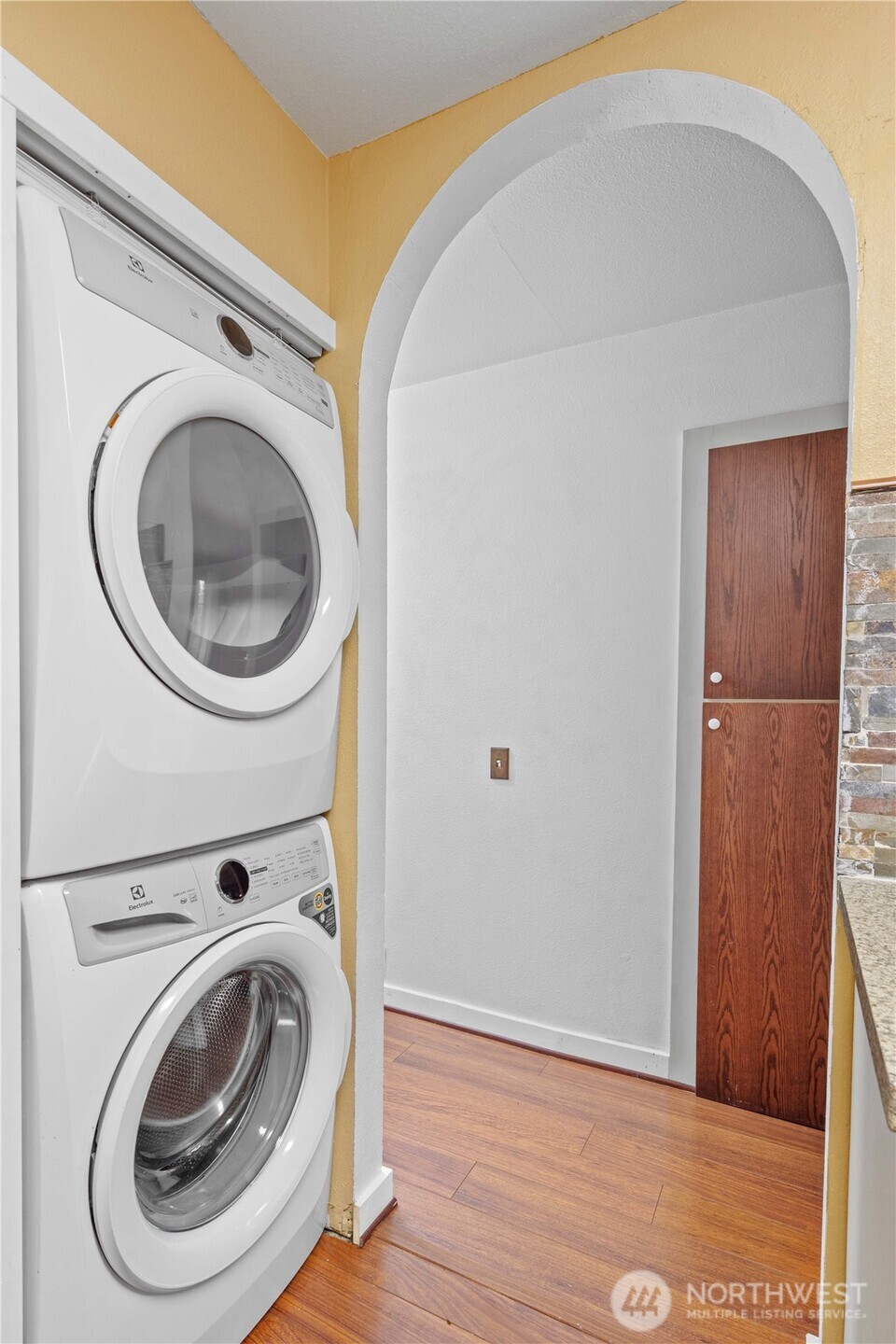 625 N Jackson Avenue #C24, Tacoma, WA 98406