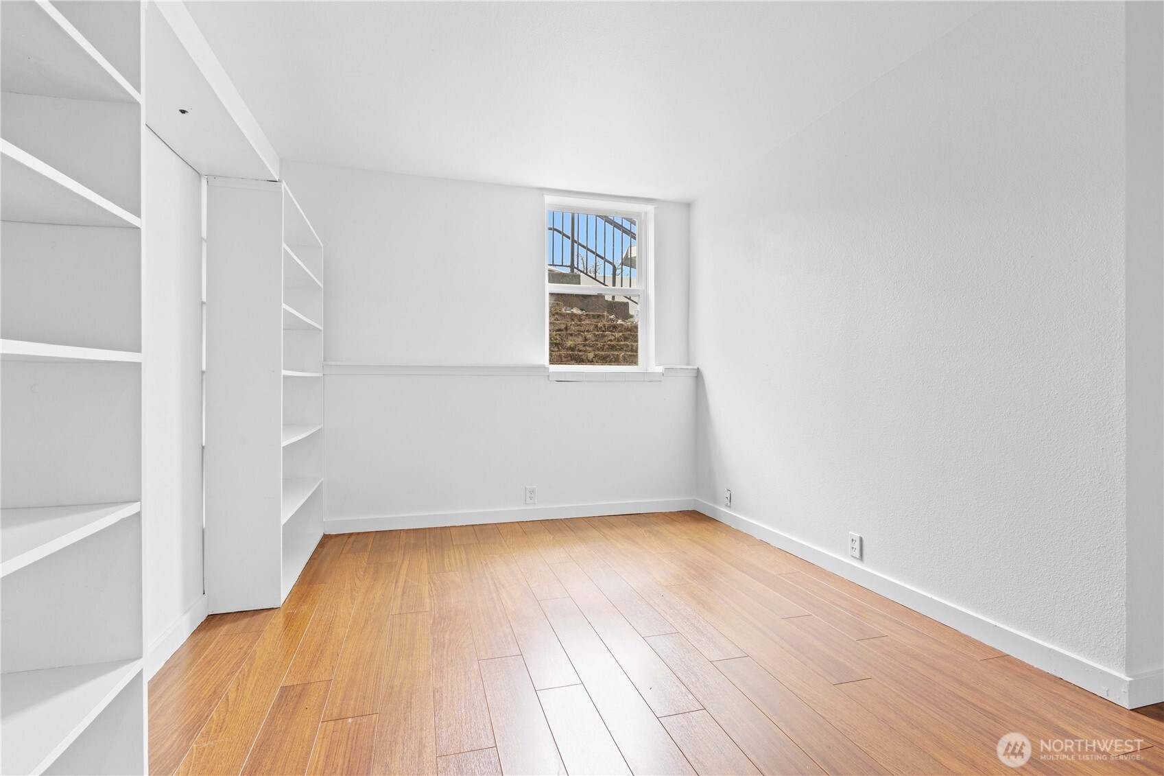 625 N Jackson Avenue #C24, Tacoma, WA 98406