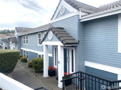 625 N Jackson Avenue #C24, Tacoma, WA 98406 - Photo 2