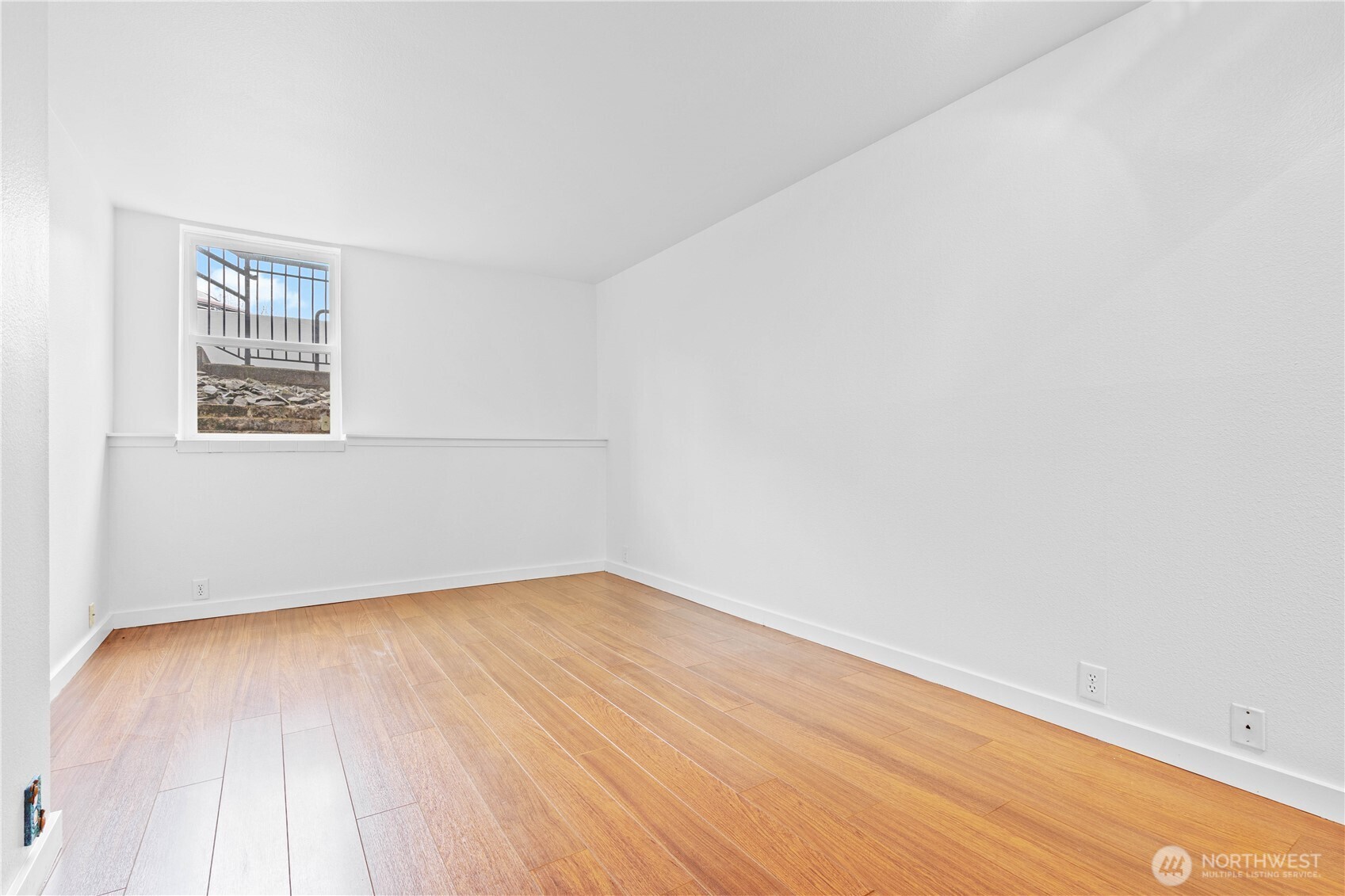 625 N Jackson Avenue #C24, Tacoma, WA 98406