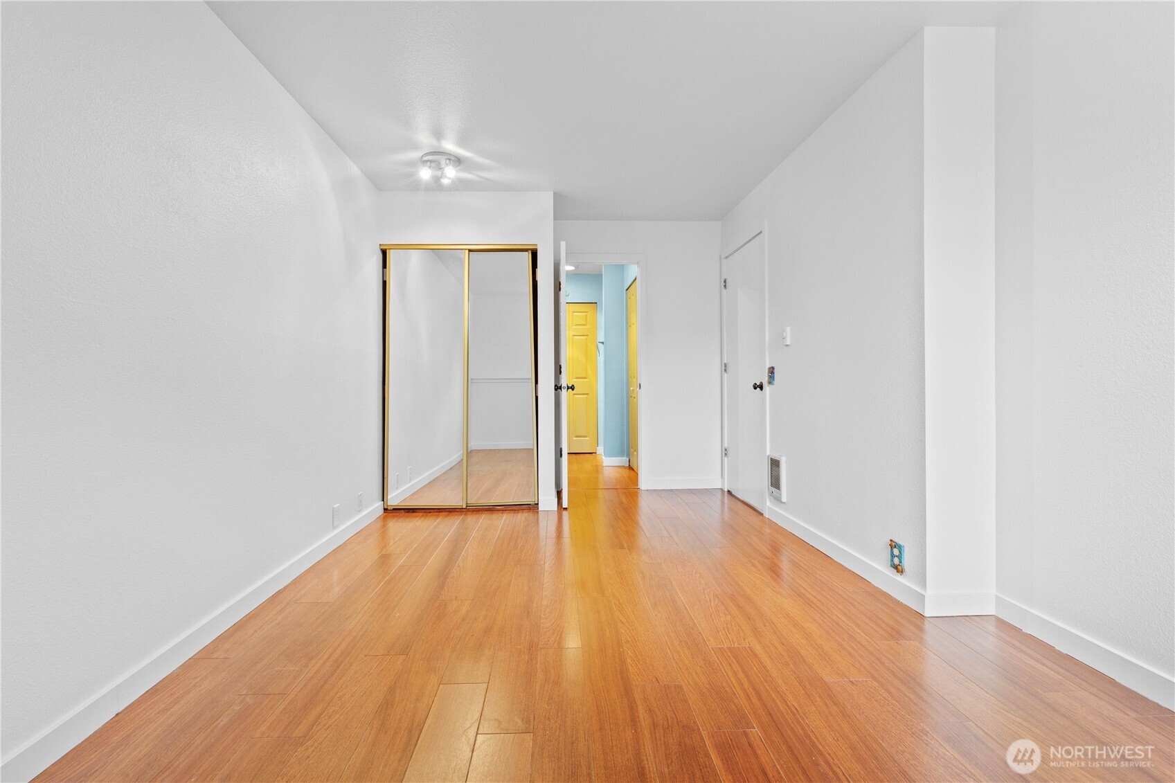 625 N Jackson Avenue #C24, Tacoma, WA 98406