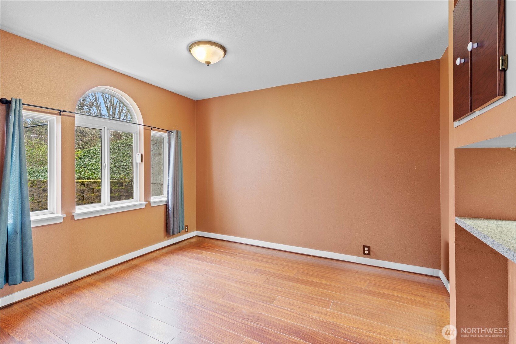 625 N Jackson Avenue #C24, Tacoma, WA 98406