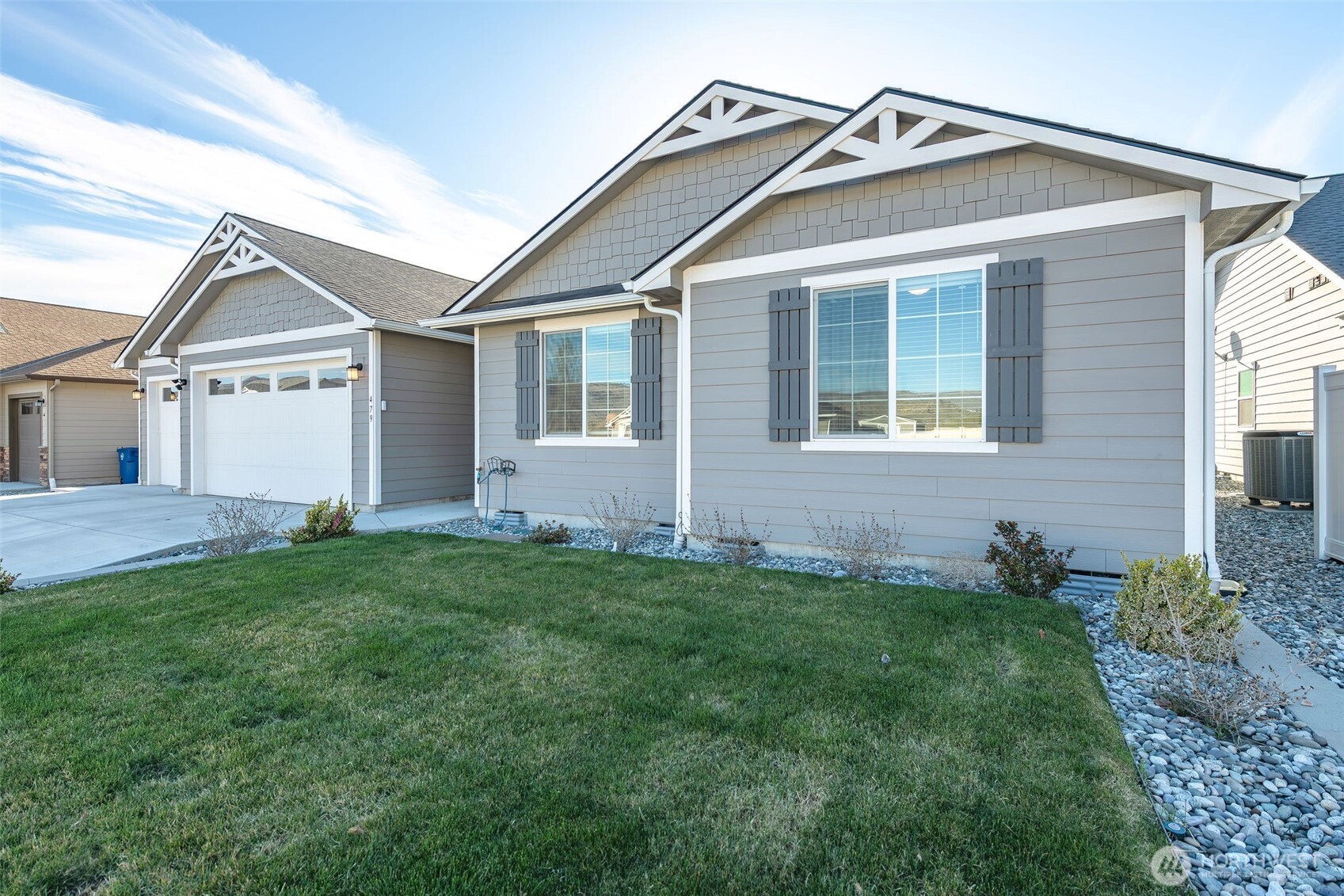 479 Sunny Brooke Lane , Chelan, WA 98816