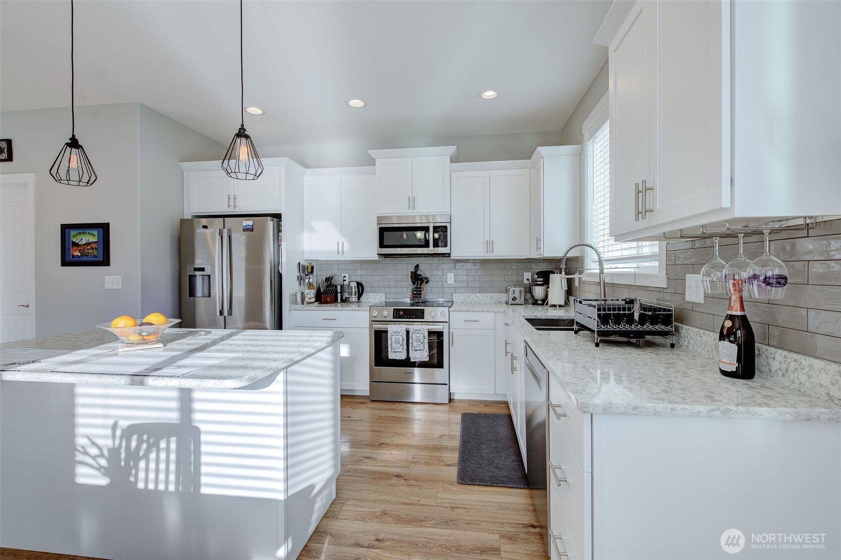 479 Sunny Brooke Lane , Chelan, WA 98816