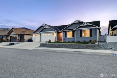479 Sunny Brooke Lane , Chelan, WA 98816