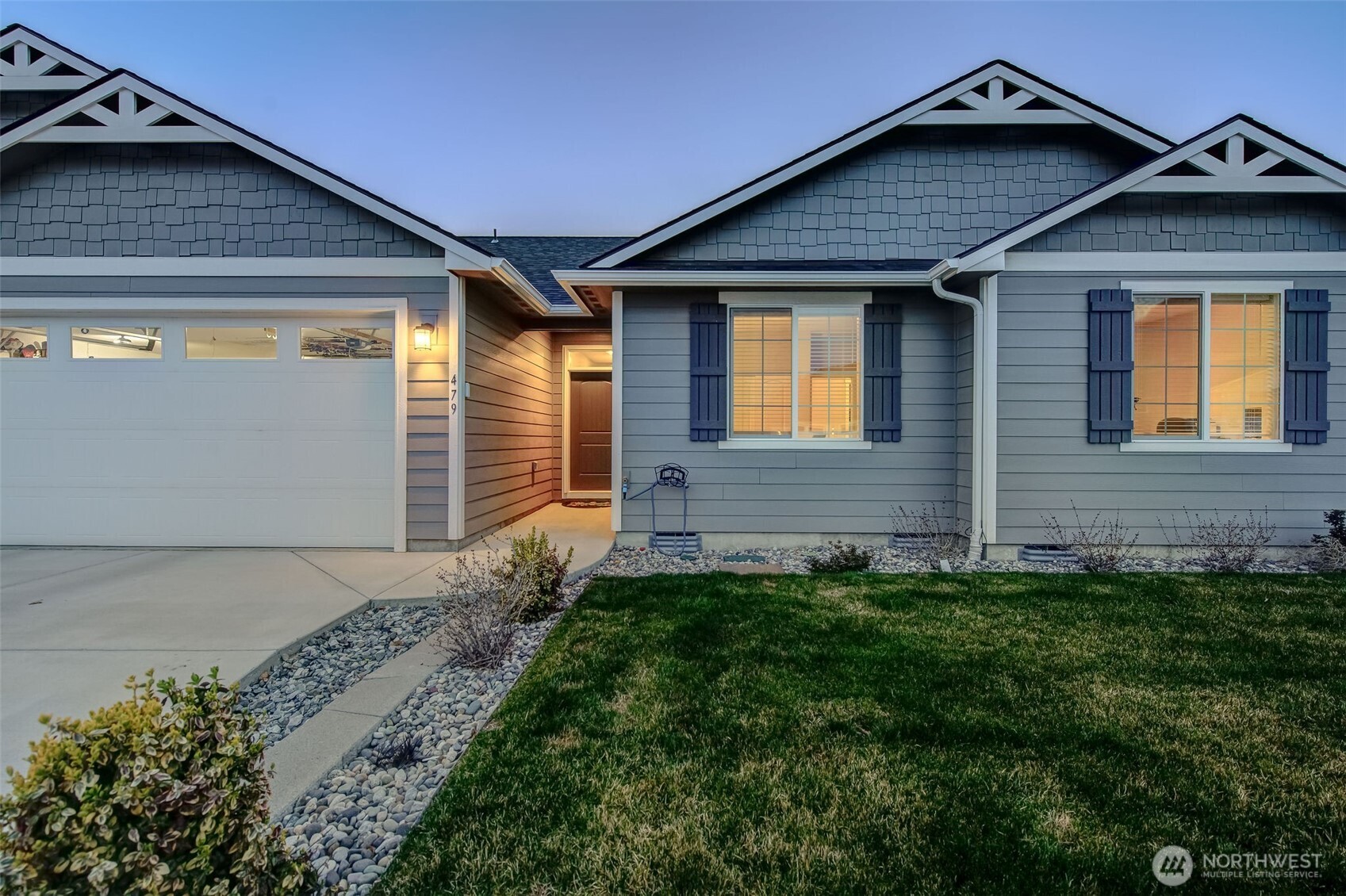 479 Sunny Brooke Lane , Chelan, WA 98816
