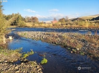 54884 Day Road , Milton-Freewater, OR 97862
