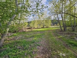 54884 Day Road , Milton-Freewater, OR 97862