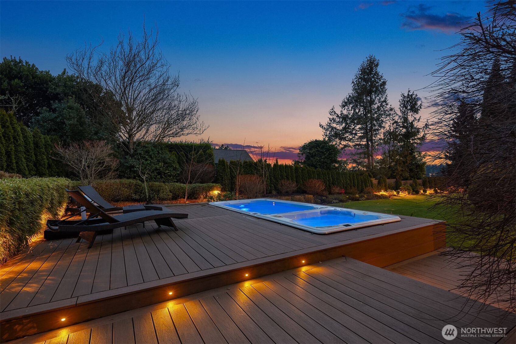 8631 NE 19th Place , Clyde Hill, WA 98004