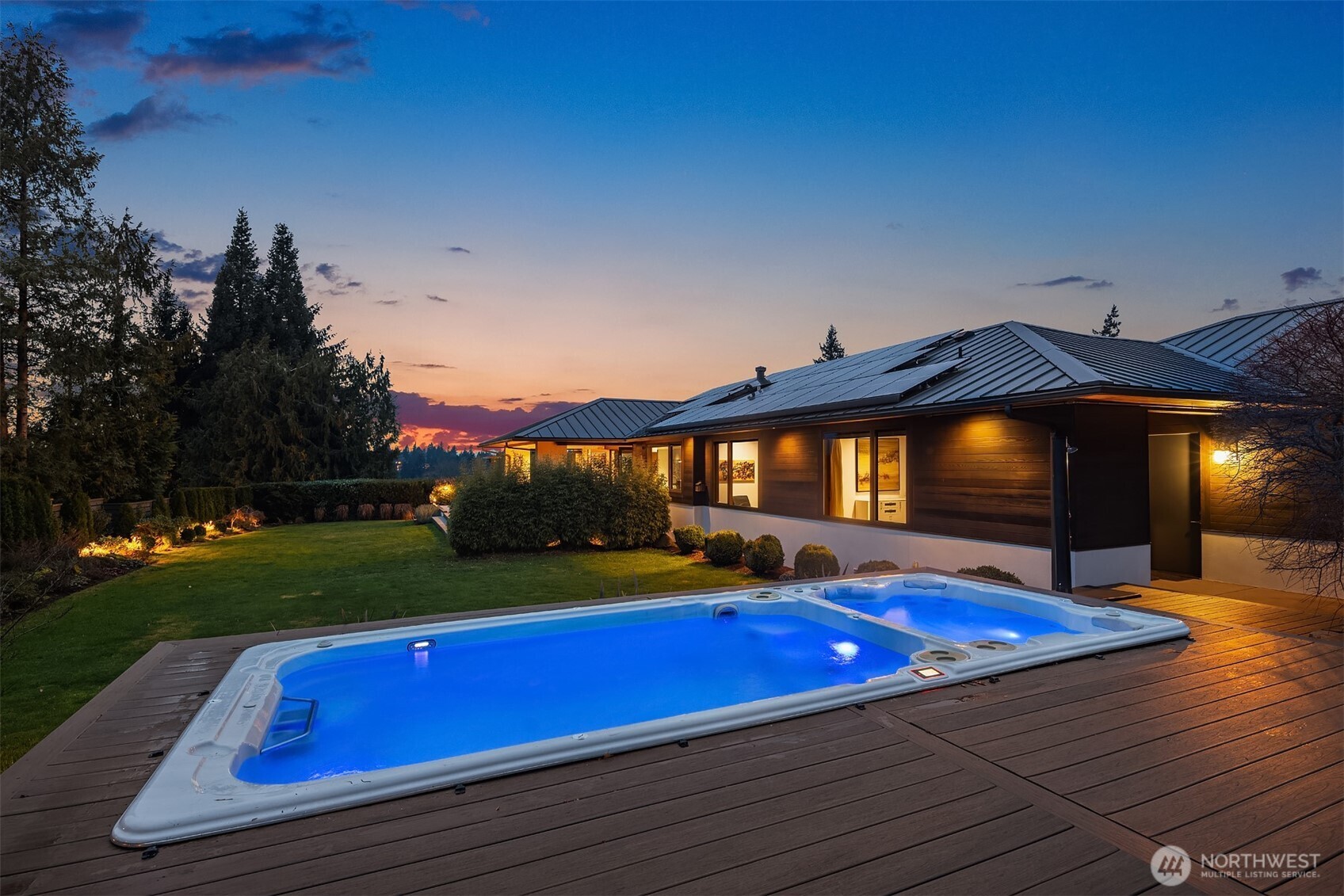 8631 NE 19th Place , Clyde Hill, WA 98004