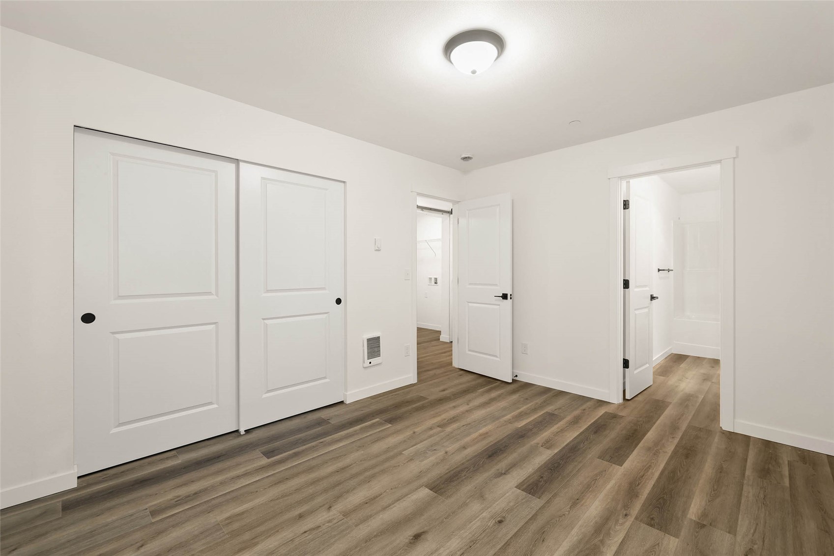 56114 343rd Avenue Ct E, Ashford, WA 98304