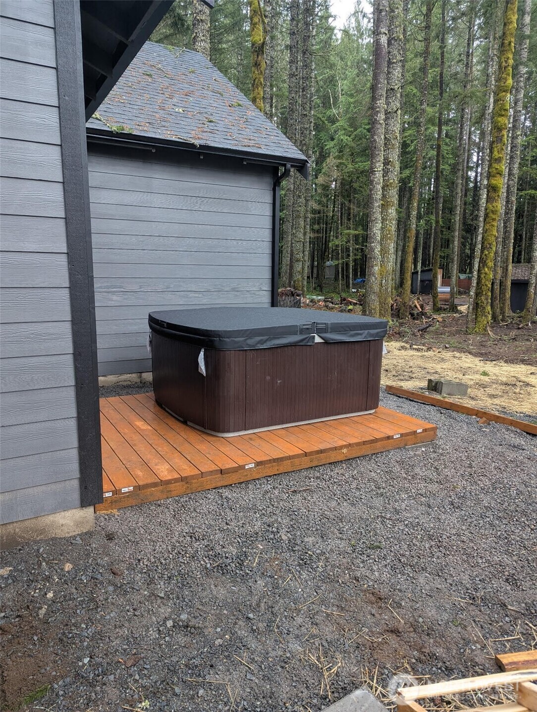 56114 343rd Avenue Ct E, Ashford, WA 98304