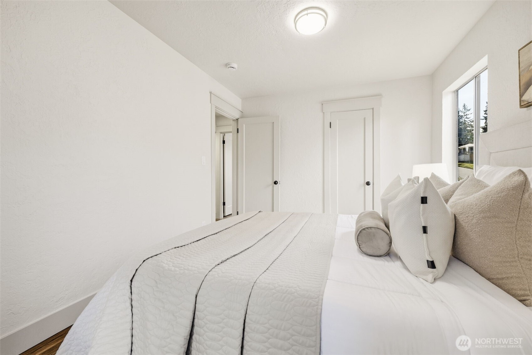 354 Farallone Avenue , Fircrest, WA 98466