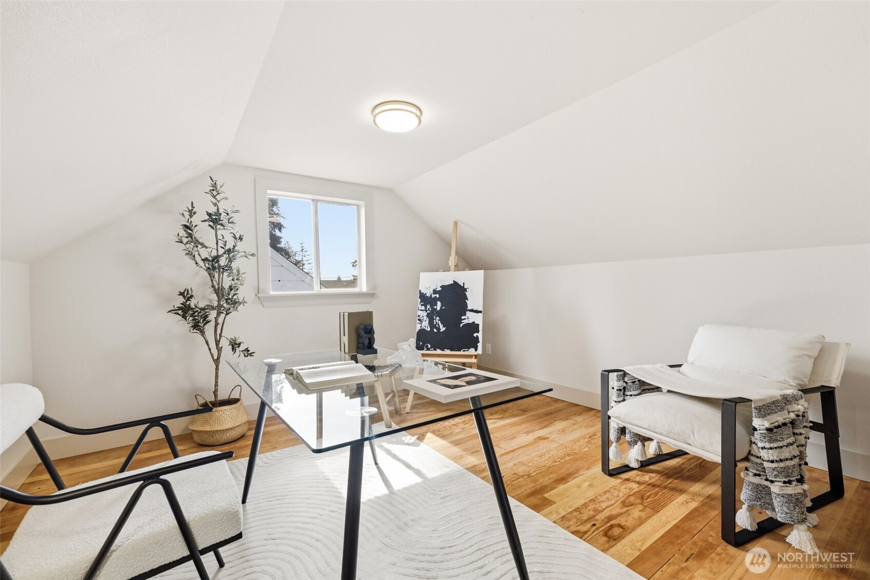 354 Farallone Avenue , Fircrest, WA 98466