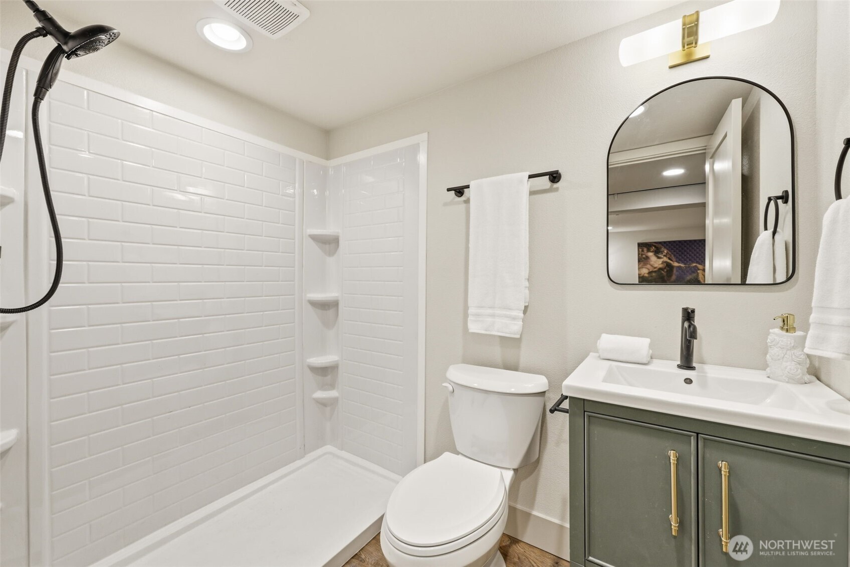 354 Farallone Avenue , Fircrest, WA 98466