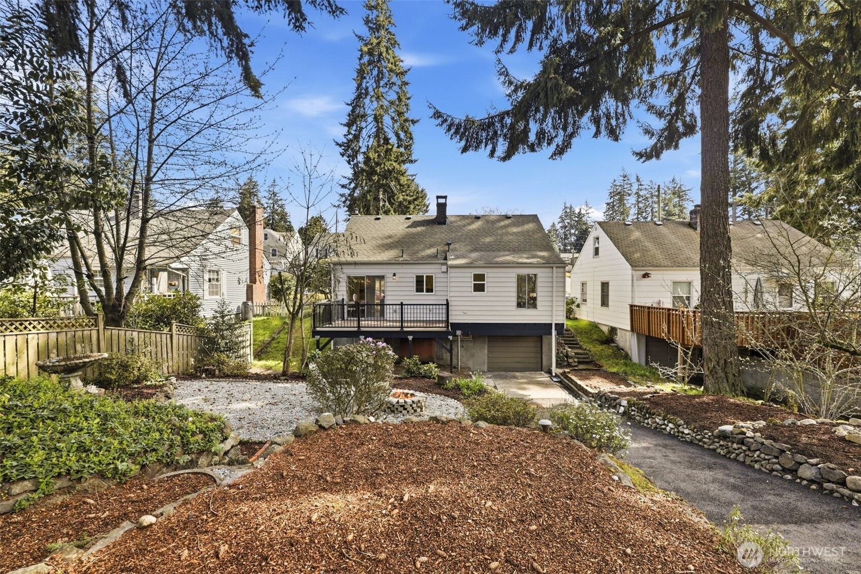 354 Farallone Avenue , Fircrest, WA 98466