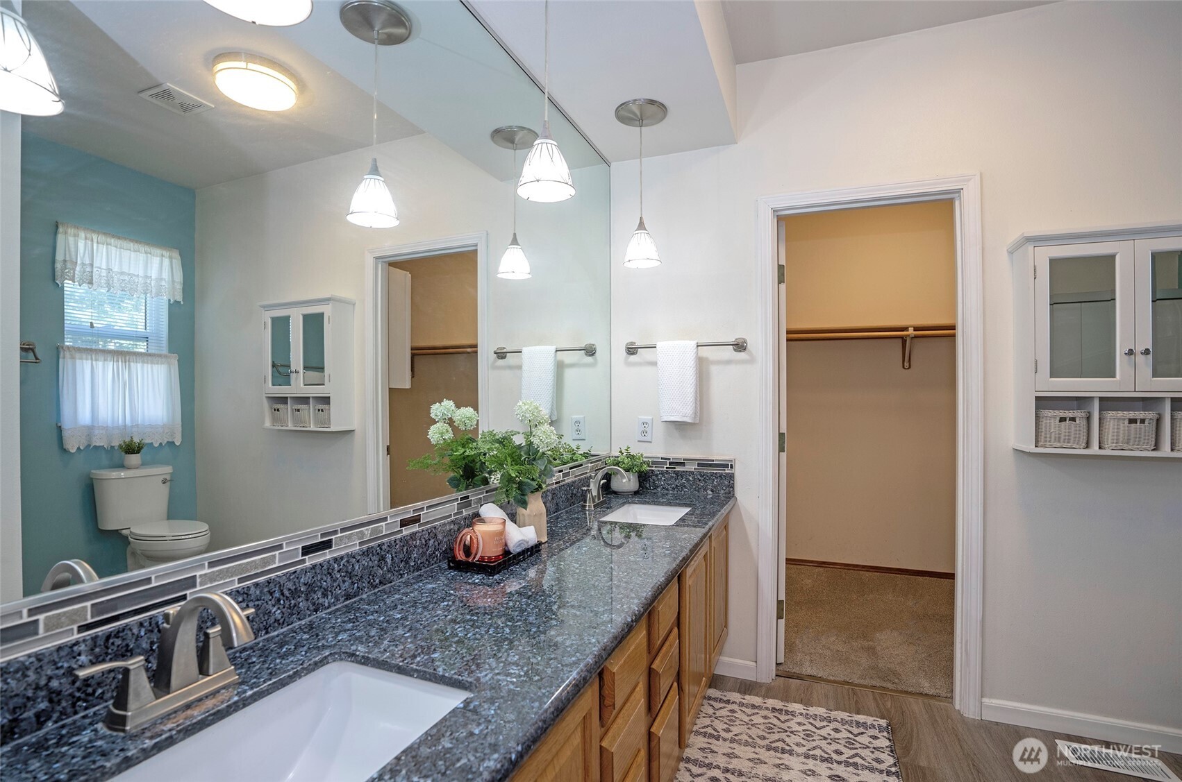 6411 65th Avenue NW, Gig Harbor, WA 98335