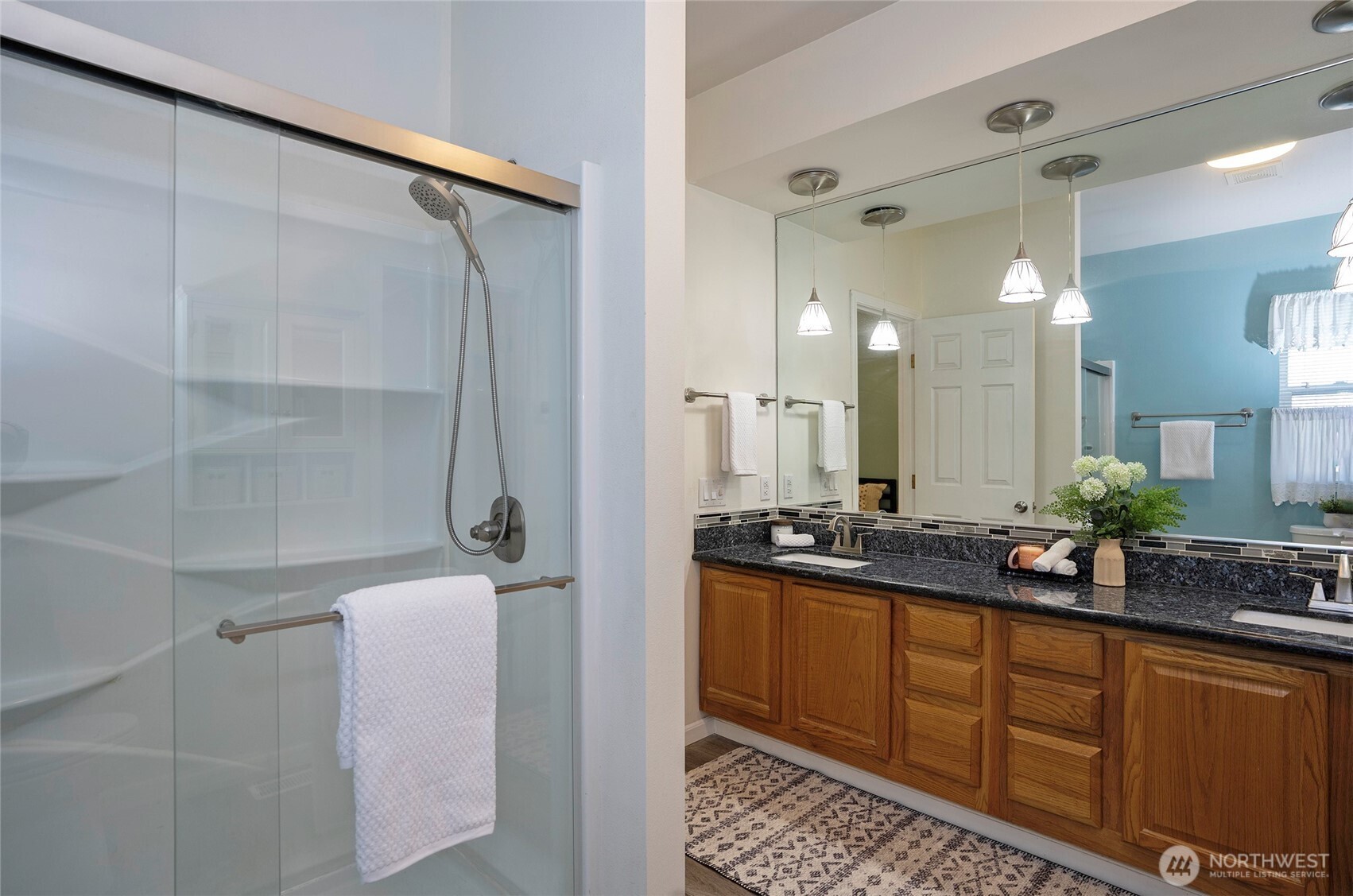 6411 65th Avenue NW, Gig Harbor, WA 98335