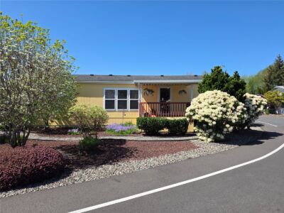 14727 43rd Avenue NE #105, Marysville, WA 98271-8936