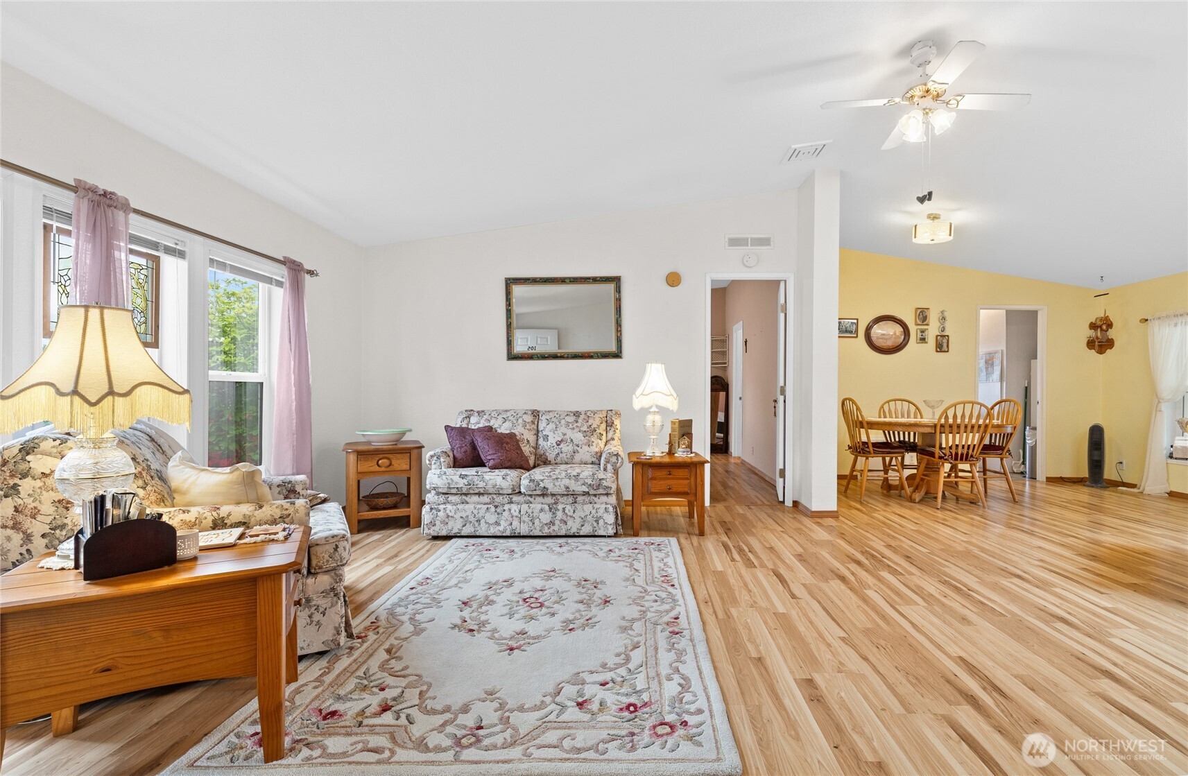 14727 43rd Avenue NE #105, Marysville, WA 98271-8936