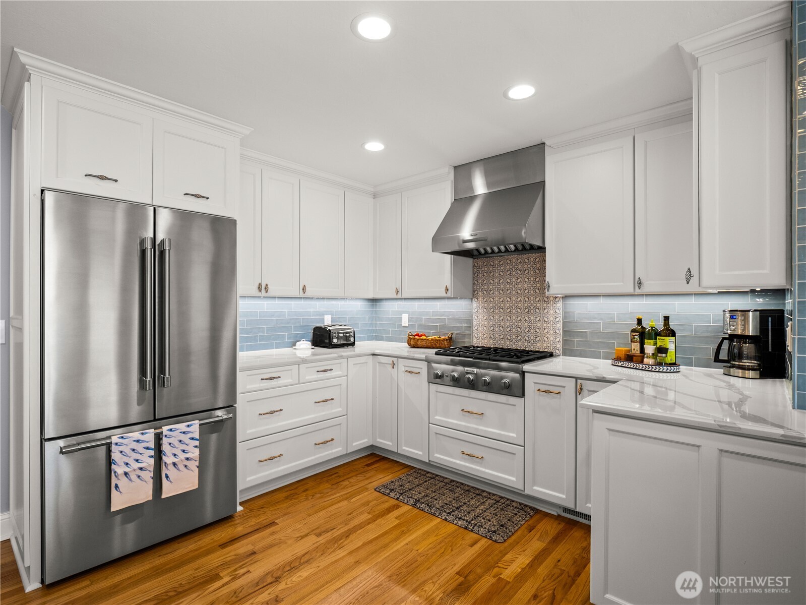 1559 13th AVE , Fox Island, WA 98333