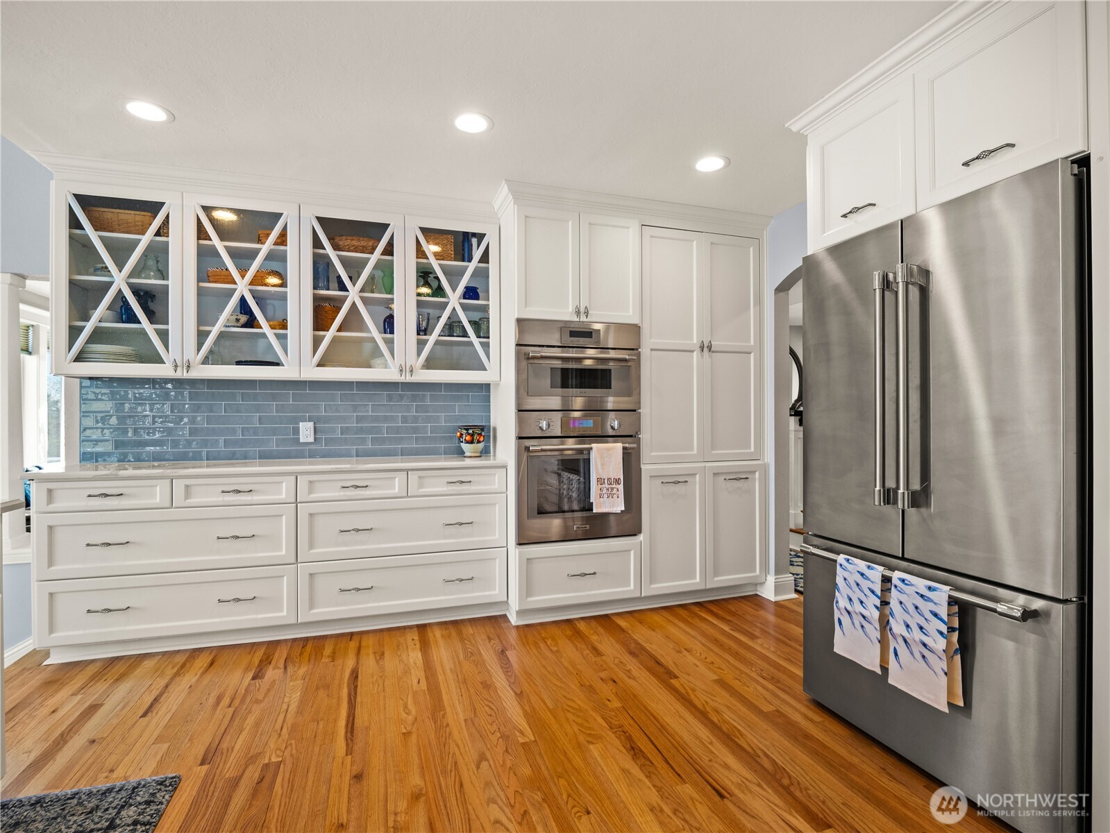 1559 13th AVE , Fox Island, WA 98333