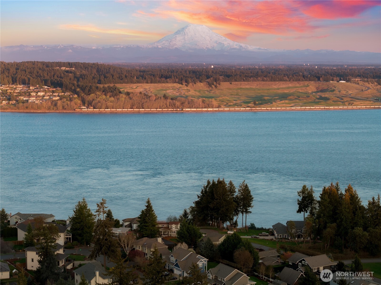 1559 13th AVE , Fox Island, WA 98333