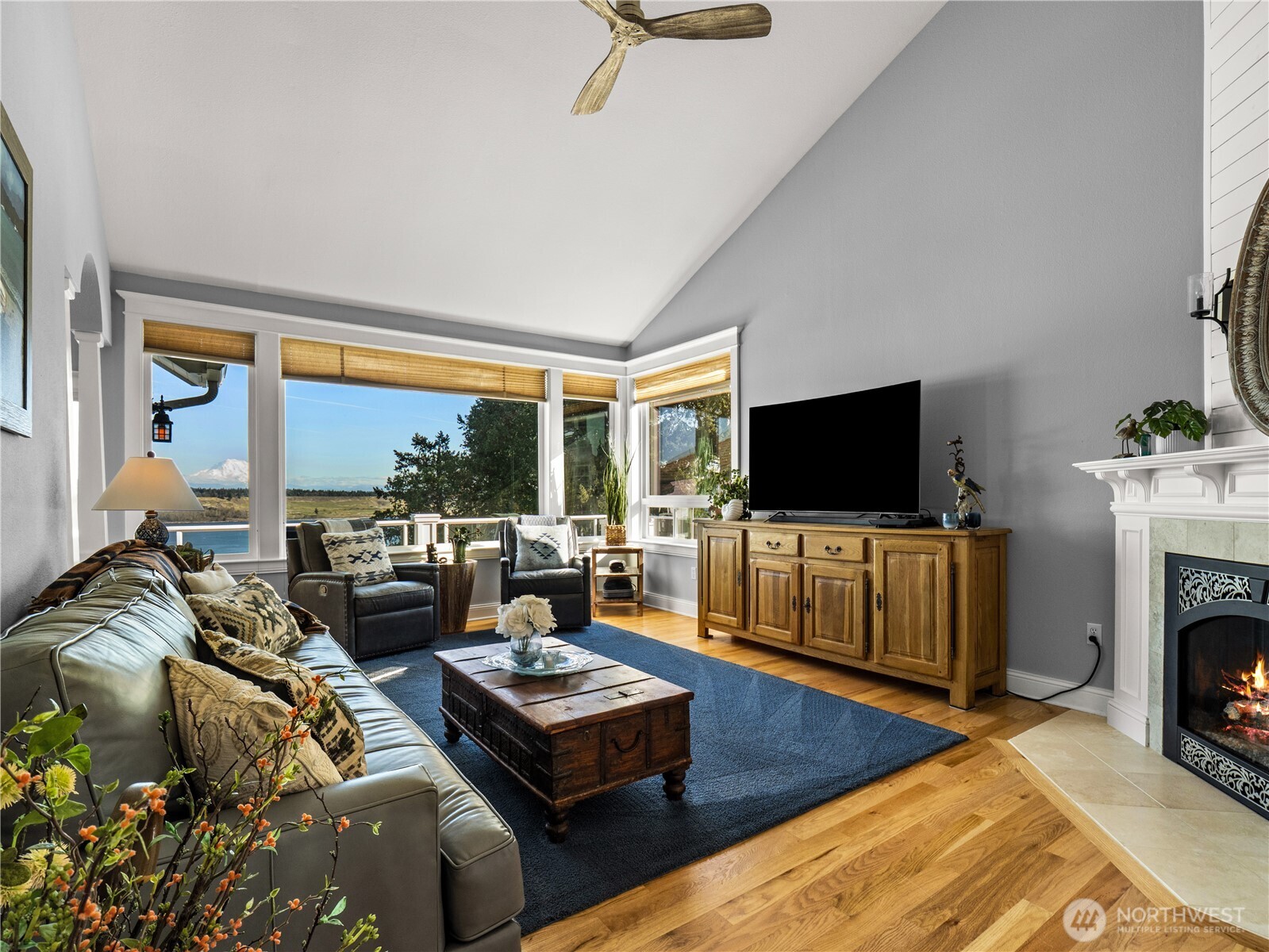 1559 13th AVE , Fox Island, WA 98333