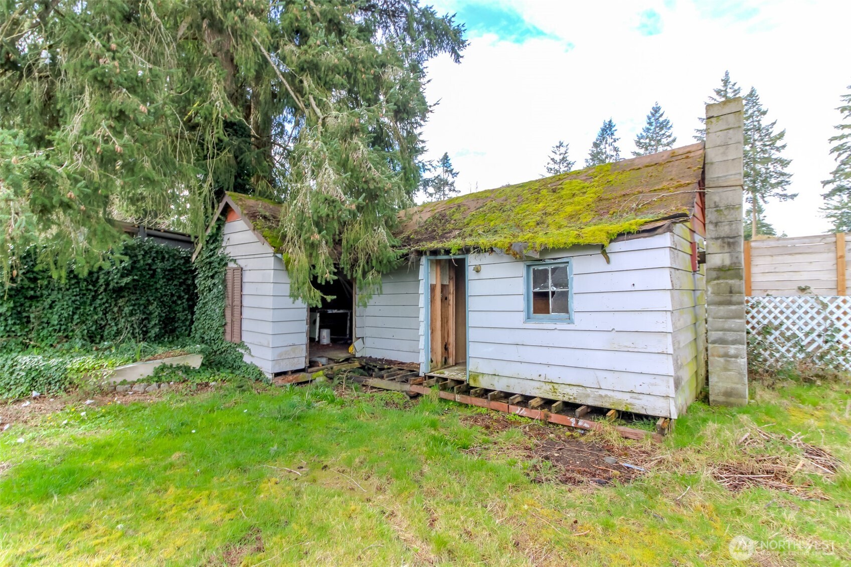 1317 Stillwell Street NE, Olympia, WA 98516