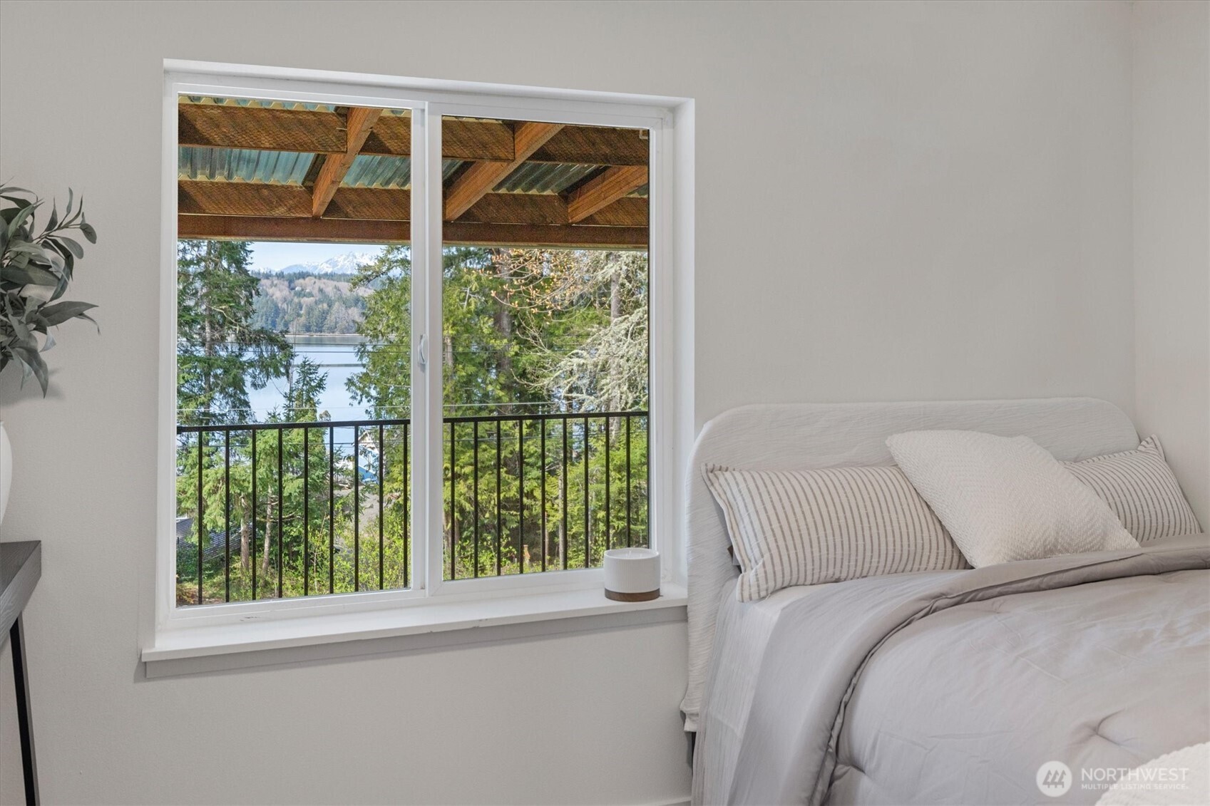 18280 E State Route 106 , Belfair, WA 98528