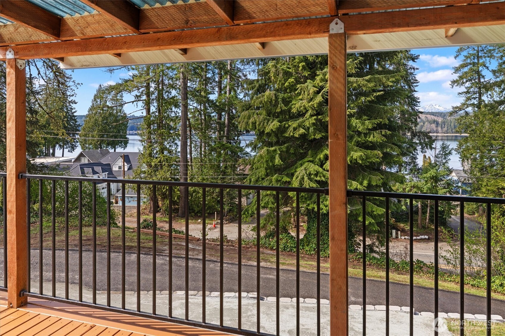 18280 E State Route 106 , Belfair, WA 98528